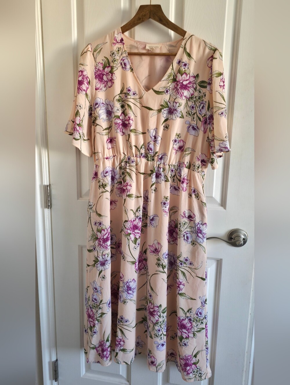 Peach Floral V-Neck Midi Dress Womens XL | ORANGE CREEK